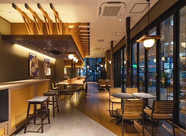 minori de bar Notice of change in business hours for July and August