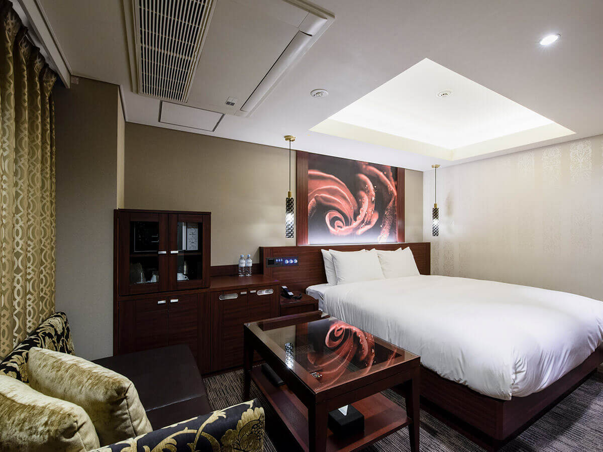 Deluxe Double (smoking/non-smoking)