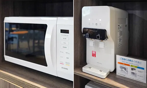 Microwave oven and water dispenser