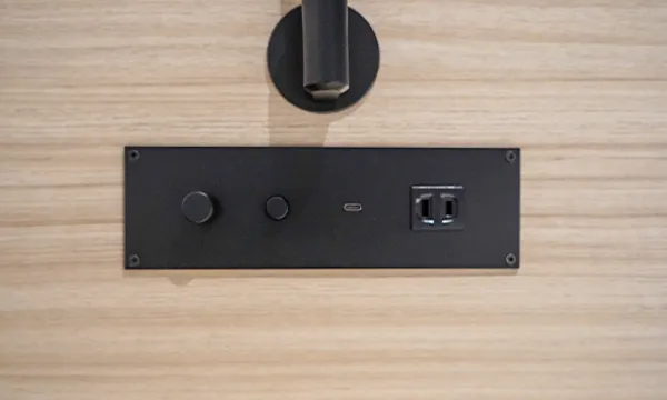 Bedside outlet